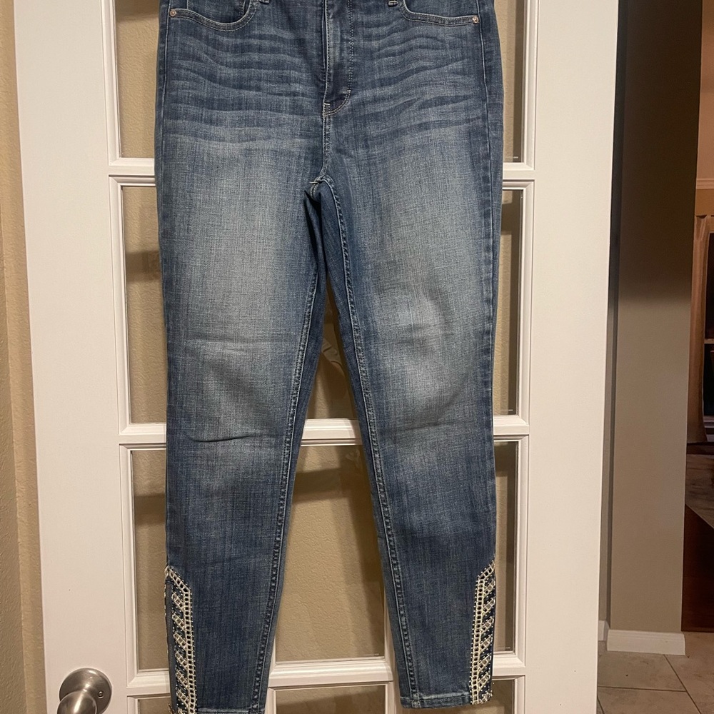 Women's WHBM Blue Jeans with Lace Detail